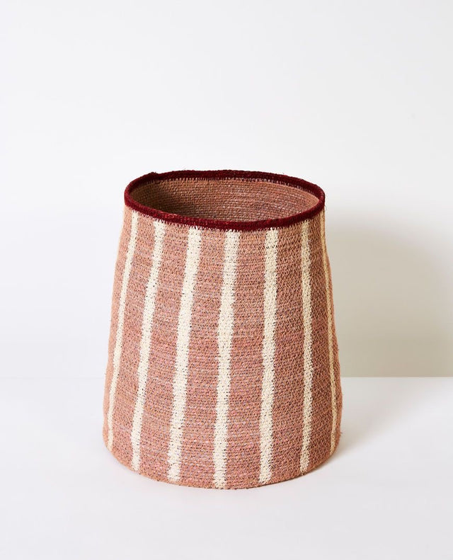 Canasto Coral